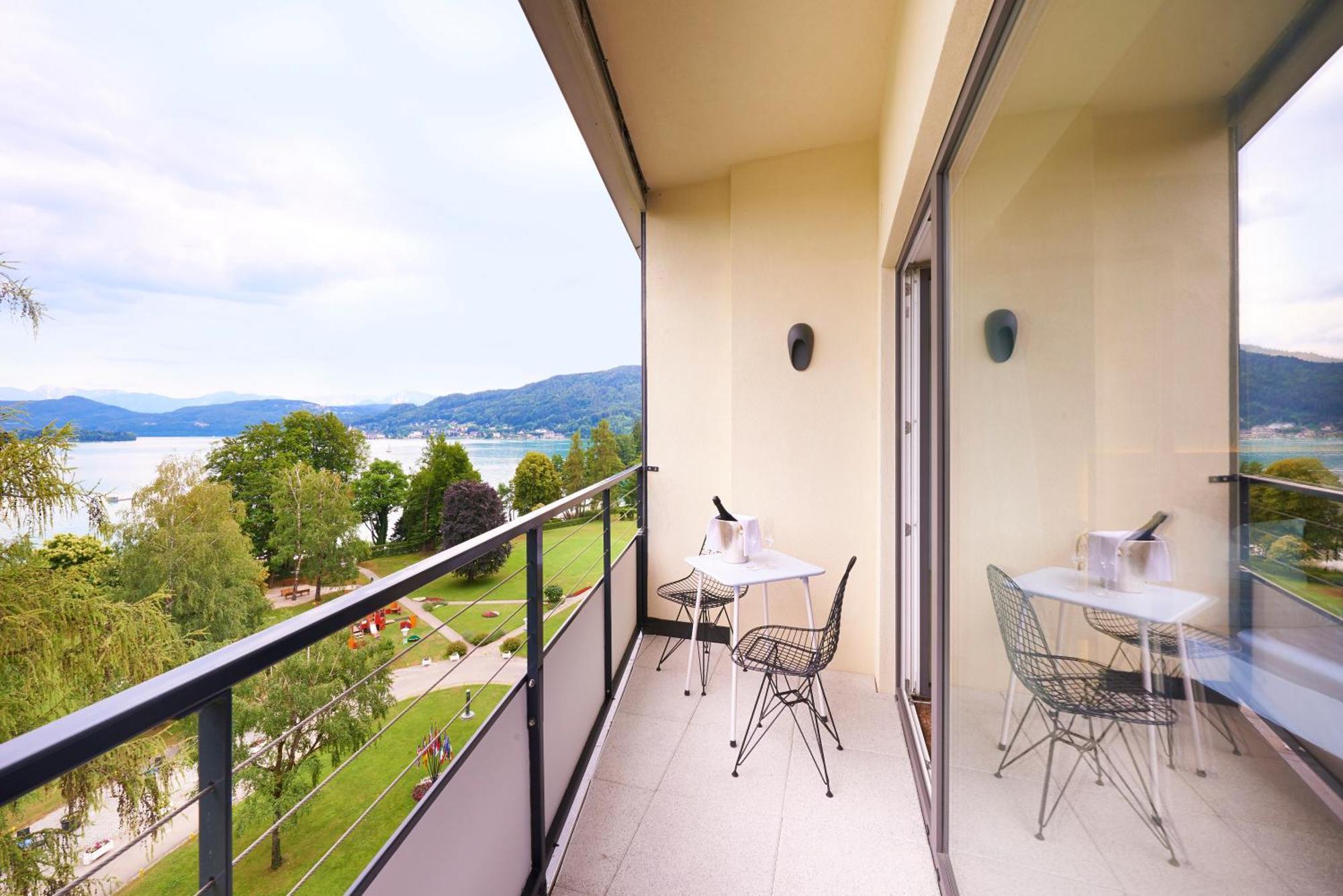 Parkhotel Poertschach - Das Hotelresort Mit Insellage Am Woerthersee Pörtschach am Wörthersee Dış mekan fotoğraf